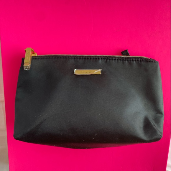kestrel Handbags - Kestrel Make Up Cosmetics Bag Pouch Travel Clutch Black Gold Zipper New